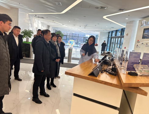 驻电子轮盘
纪检监察组开展“看变化 增信心 强本领 促振兴” 学习实践活动